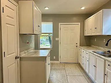 1613 Wyoming Ave — Photo 7