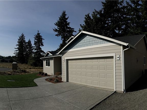 2nd image of 2313 Rosewood Ln