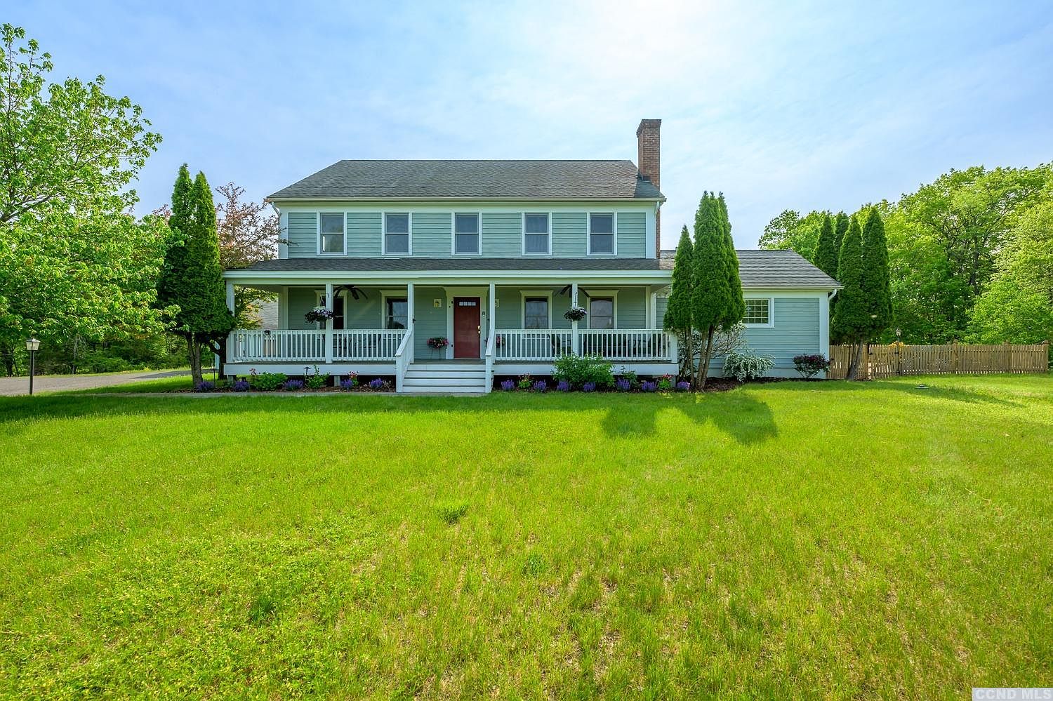 852 Old Post Rd, Kinderhook, NY 12106 Zillow