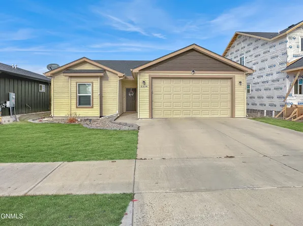 3334 33rd St W, Williston, ND 58801