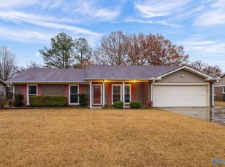 1930 Dresden Dr SW, Decatur, AL 35603