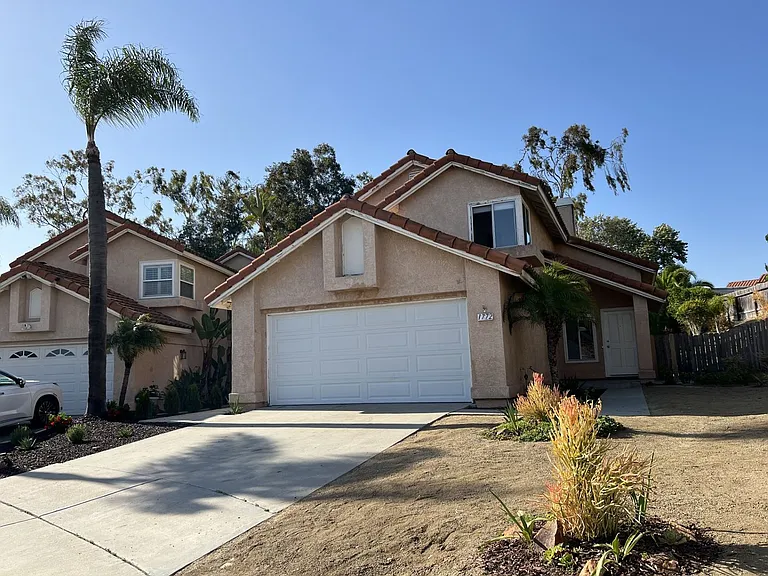 1772 Corta Cresta — Photo 9
