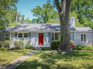 7727 Oldchester Rd, Bethesda, MD 20817