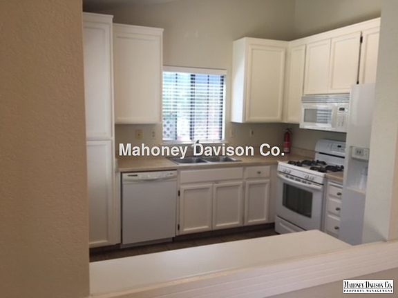 5th image of 804 Stillson Dr