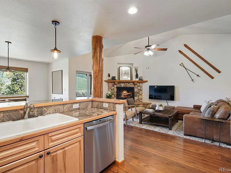 113 Lookout Ridge Dr #113 — Photo 13