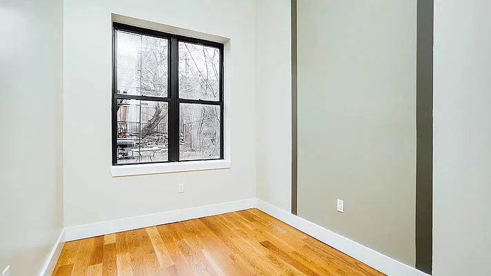 Rented by Lodger Corp | media 3