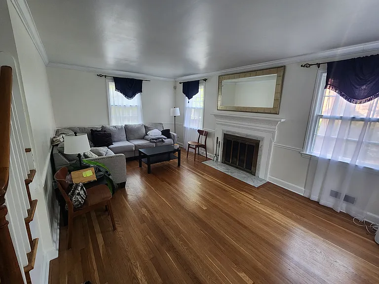 4504 Albion Rd — Photo 13