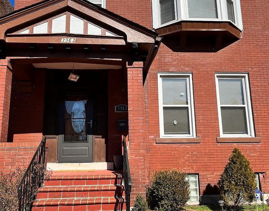 1st image of 3963 Palm St