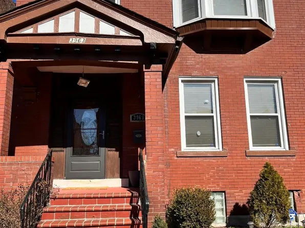 3963 Palm St, Saint Louis, MO 63107