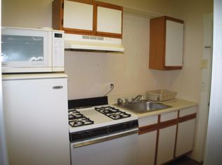 65 Main St, Hudson, MA 01749