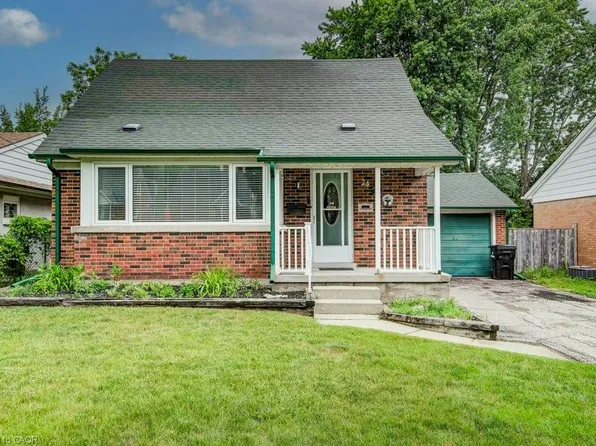 24 Belmont Ave E, Kitchener, ON N2M 4B9