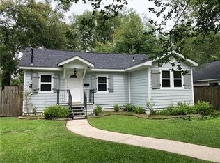 305 S General Pershing St, Hammond, LA 70403