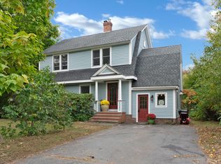 13 Sunset Rd, Scarborough, ME 04074