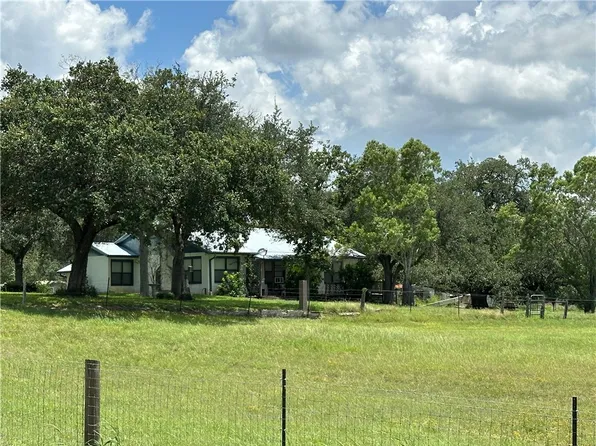 (undisclosed Address), Goliad, TX 77963