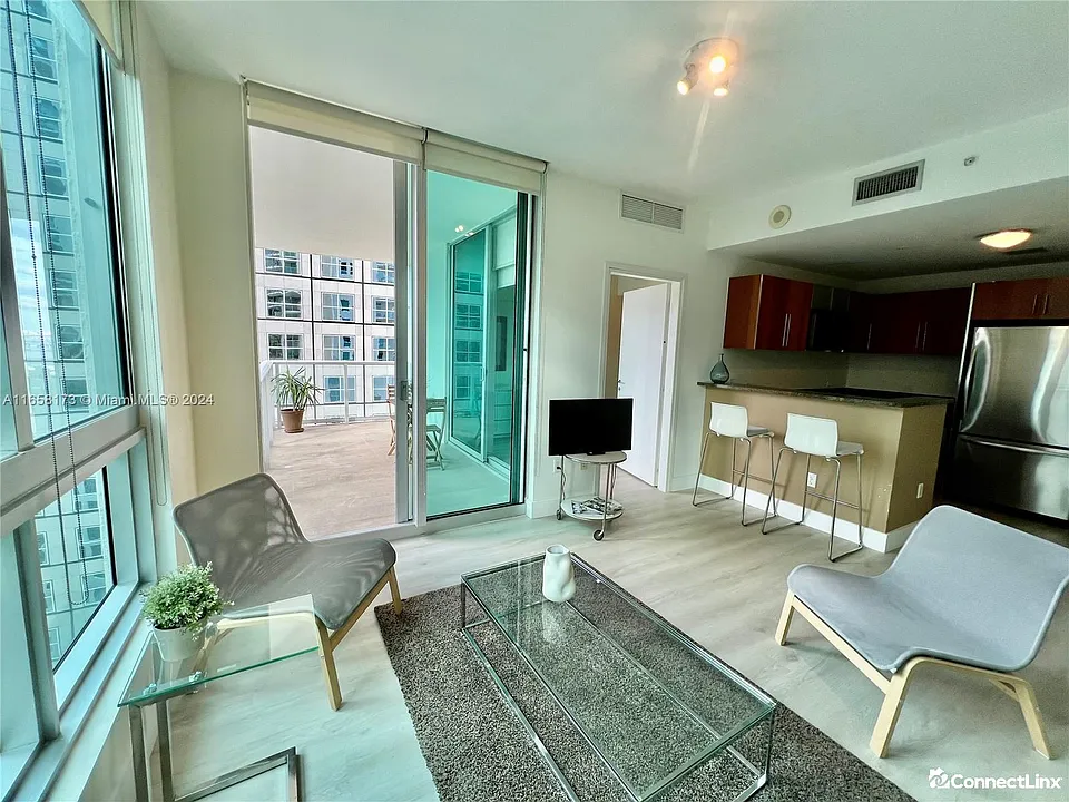 300 S Biscayne Blvd #1511