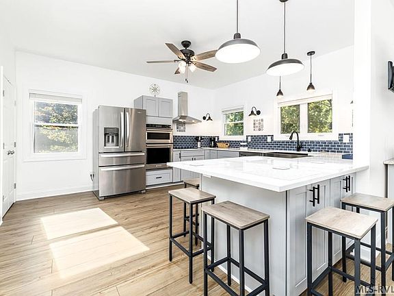 24th image of this home