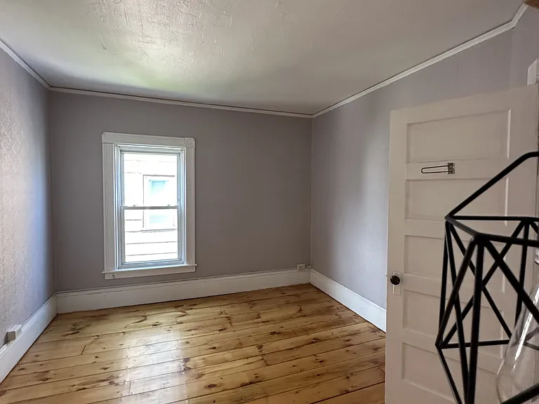 569 Rimmon St #2 — Photo 9