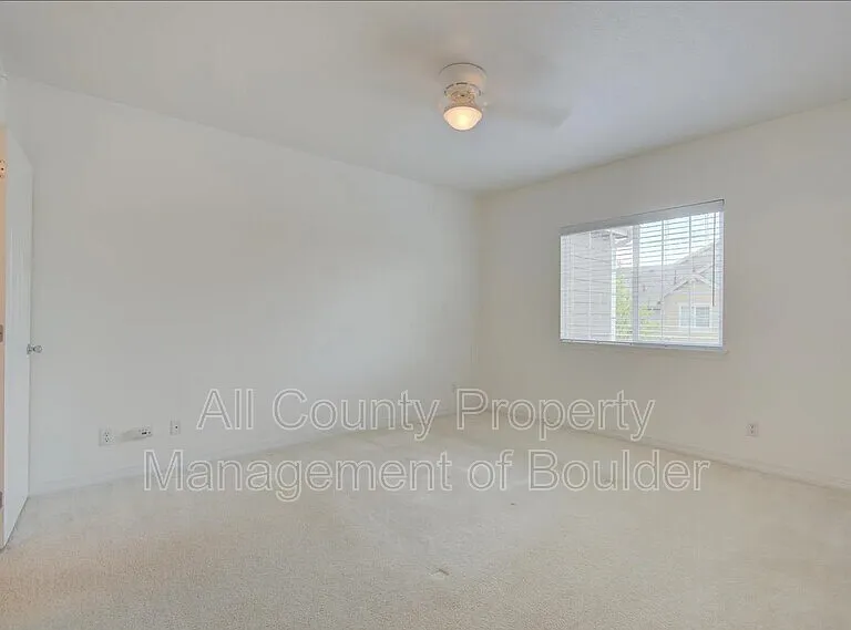 14300 Waterside Ln #J5 — Photo 19