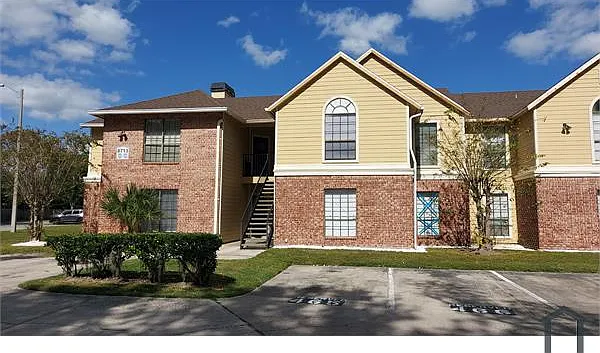 2 bed, $1,795 — Photo 2
