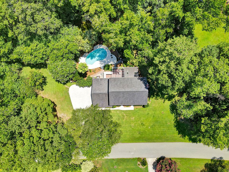 1st image of 312 E Shepard Ln