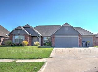 13509 S Nyssa Pl E, Glenpool, OK 74033