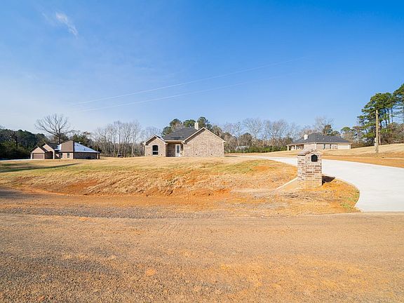 3rd image of 603 Butane St