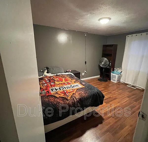 6 Bishopgate Dr #1 — Photo 13