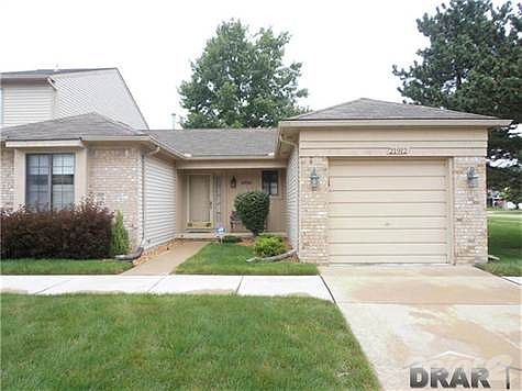 1st image of 21912 Glenwood Ln #1