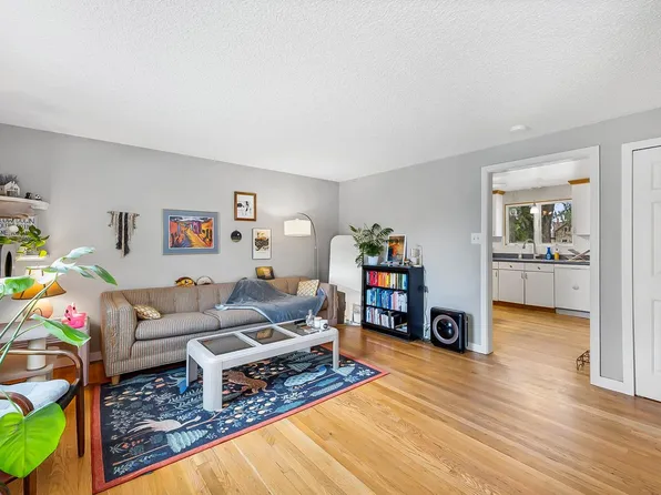 1266 Lanyon Ln, Longmont, CO 80503