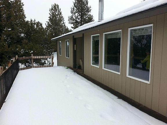 Front of House overlooking valley