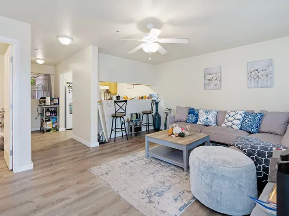 45 Stephen Ln APT 813, Lahaina, HI 96761