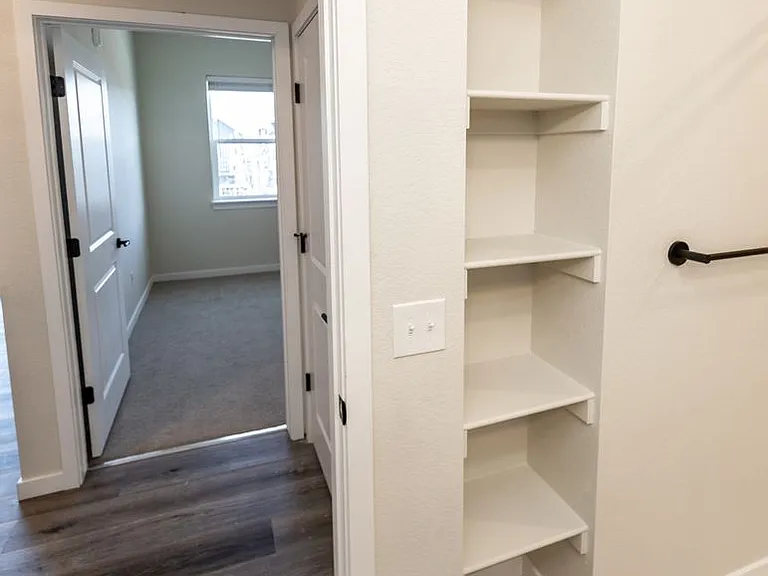 810 S Weber St — Photo 22