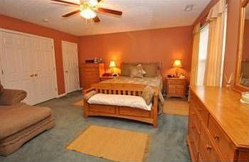 4th image of 1881 Chaucer Dr