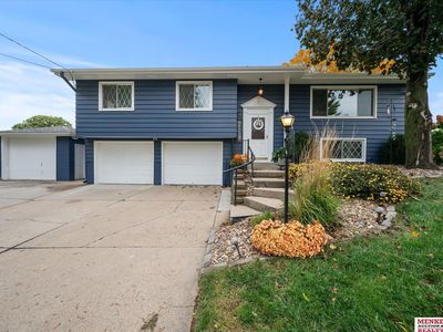 305 Meadow Ln, Council Bluffs, IA, 51503