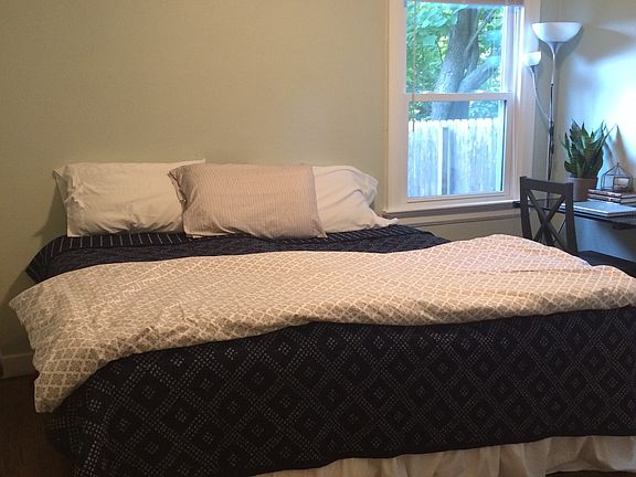 2nd Bedroom (King size bed for size reference)