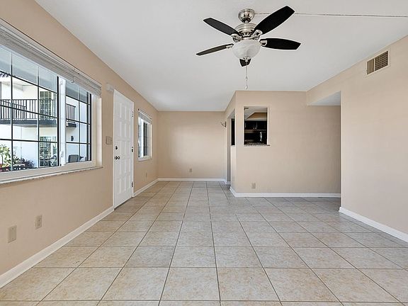5th image of 223 Dolphin Poin APT 5