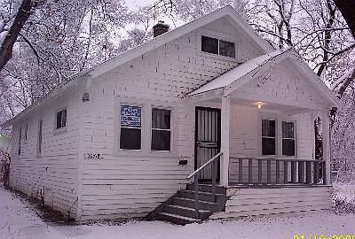 2nd image of 15718 Blackstone St