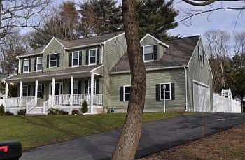 1st image of 21 Donahue Way