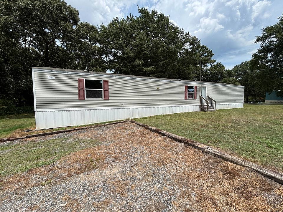1st image of 122 Yarbro Rd Trailer 22