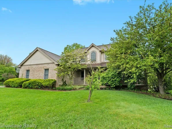 4870 Lytham Ln, Ann Arbor, MI 48103