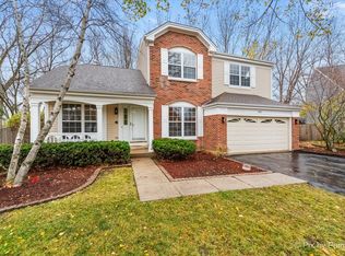 843 Sierra Pl, Gurnee, IL 60031