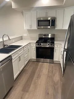 4431-B Deveraux Place — Photo 4
