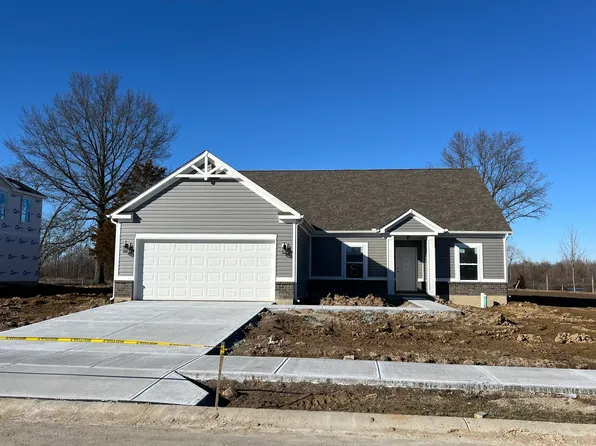 2040 Heron Dr, Seymour, IN 47274