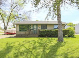 1001 Scott Ave, Waterloo, IA 50701