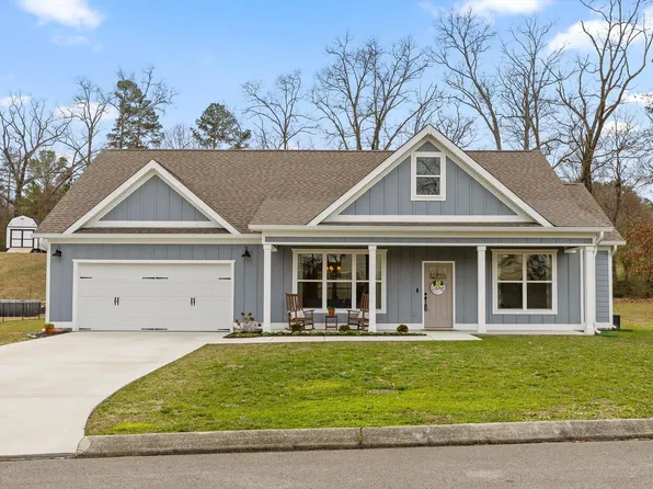 419 Sentry Oaks, Chickamauga, GA 30707