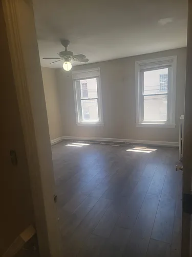 627 Corson St Photo 1