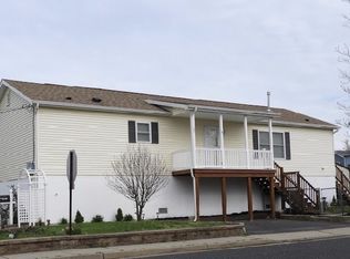 402 Park Ave, Union Beach, NJ 07735