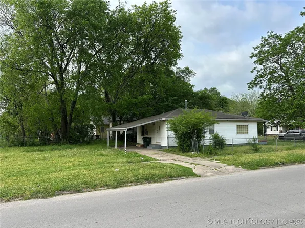 133 N Bryan St, Okmulgee, OK 74447