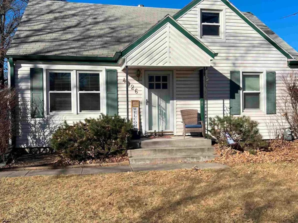 4926 Hartley St, Lincoln, NE 68504