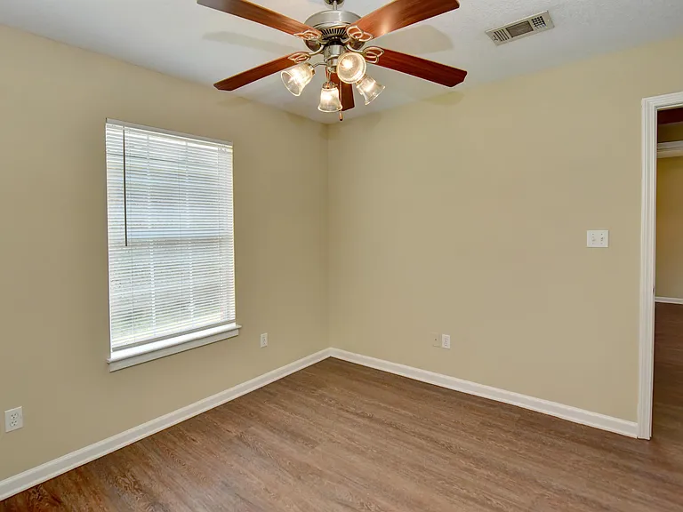1713 Stevens St #A — Photo 40